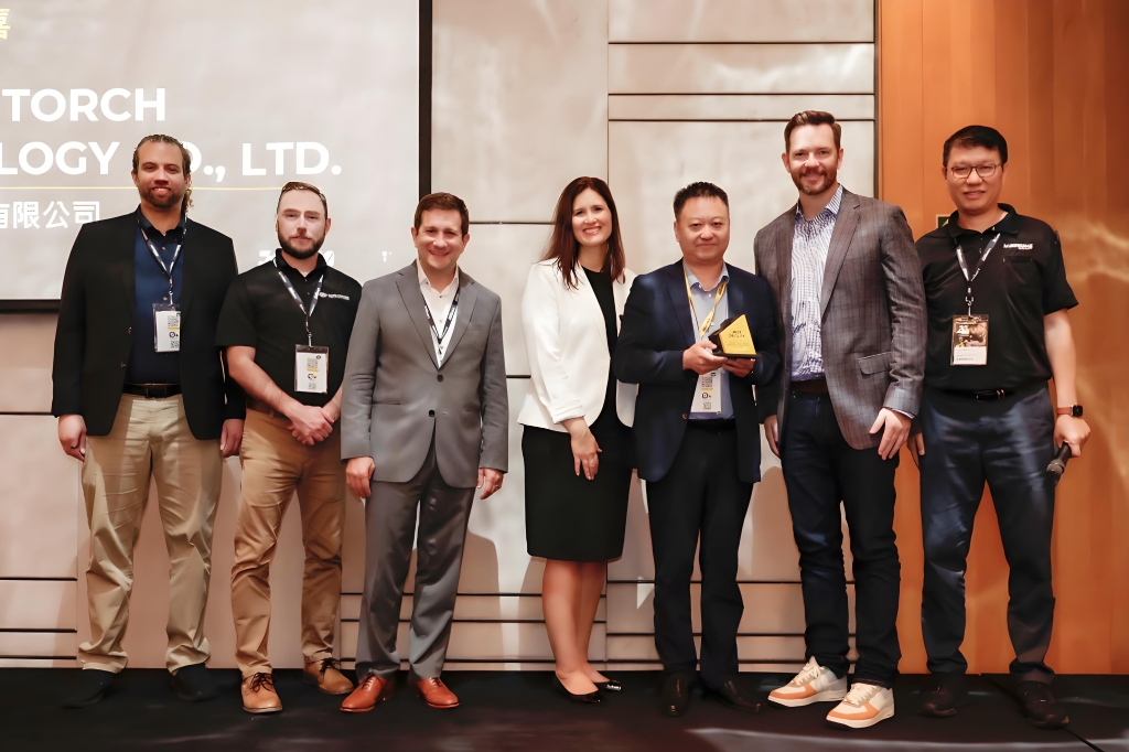 QG刮刮乐新火炬荣获Advance Auto Parts 2024年度“最佳质量奖”